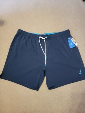 NEW W/tags Nautica quick dry Performance swim trunks Mens XXL MSRP 64.50